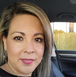 Meet your Posher, Esty